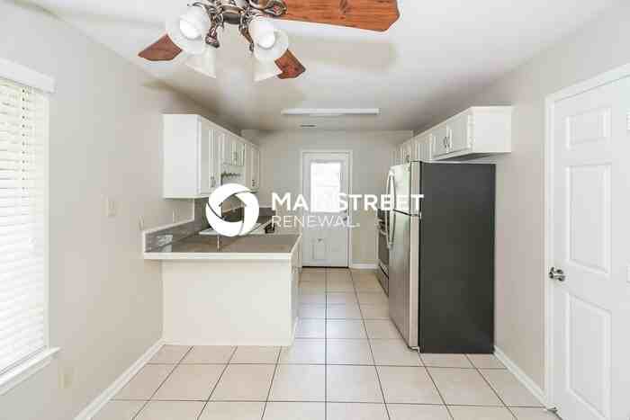 4355 Shadow Ridge Dr - Photo 5 of 16