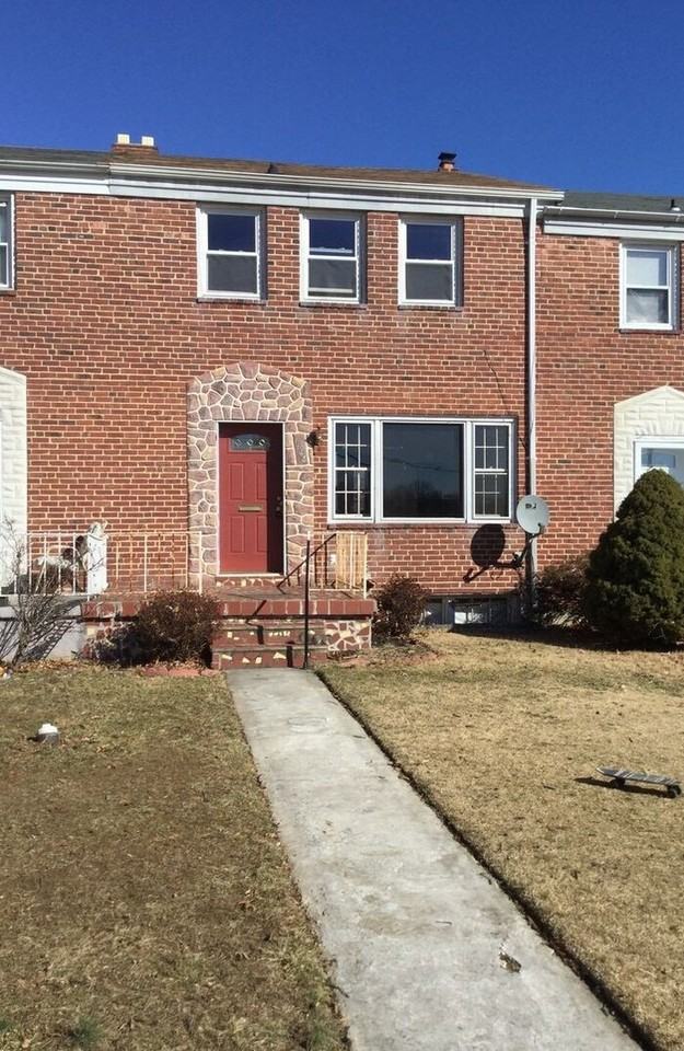 1699 Sherwood Ave - Photo 2 of 11