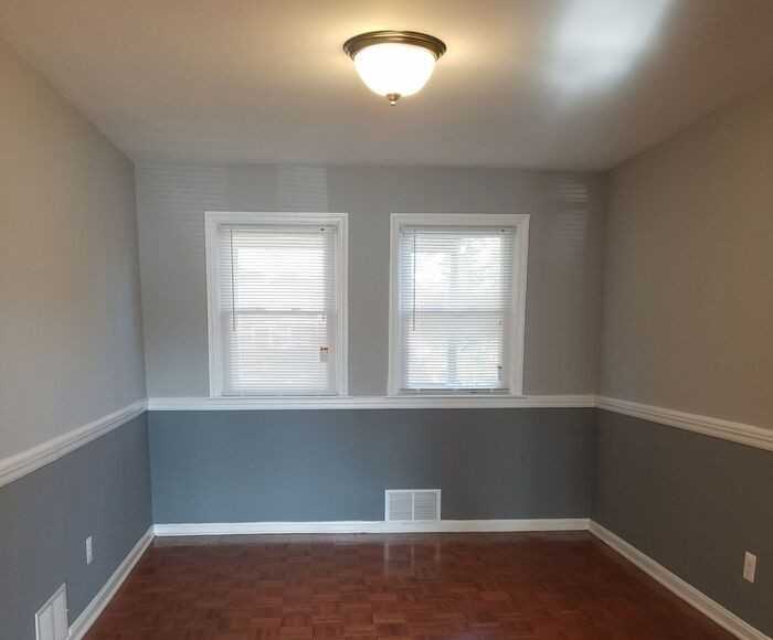 1699 Sherwood Ave - Photo 6 of 11