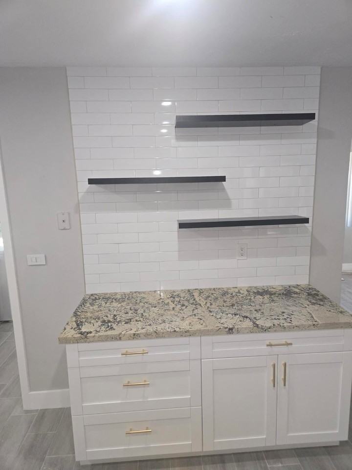 7531 Polk Street - Photo 4 of 13