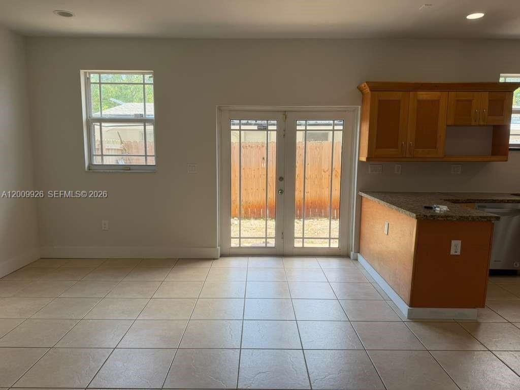 2209 Monroe Street #2 - Photo 5 of 14
