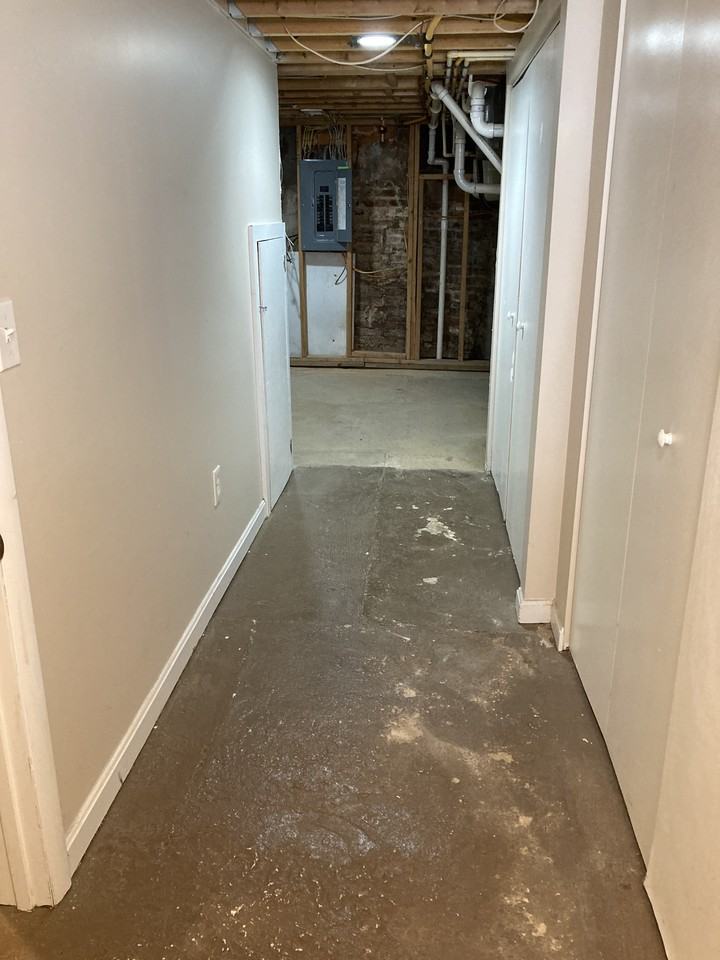 1605 Olive Street - Photo 6 of 29