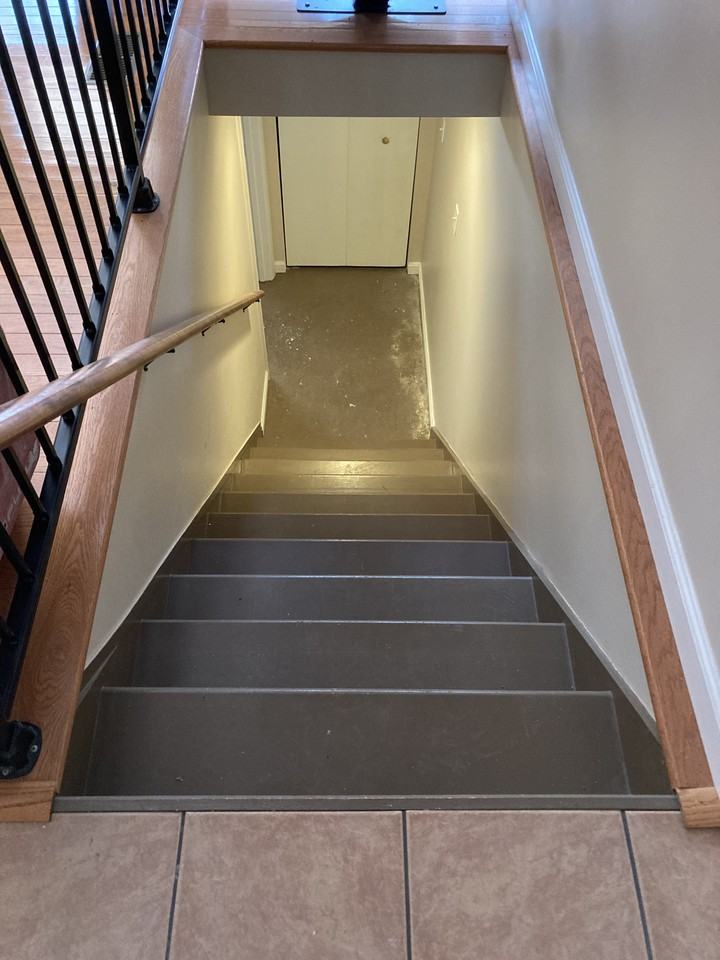 1605 Olive Street - Photo 7 of 29