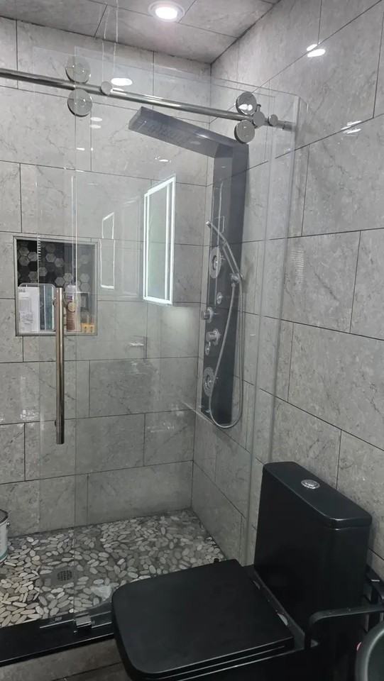 Woodbine Dr #1 - Photo 5 of 7