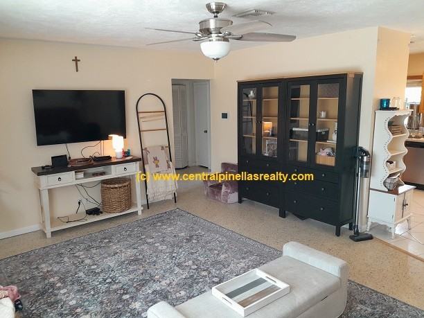 2643 Morningside Dr #NA - Photo 5 of 28