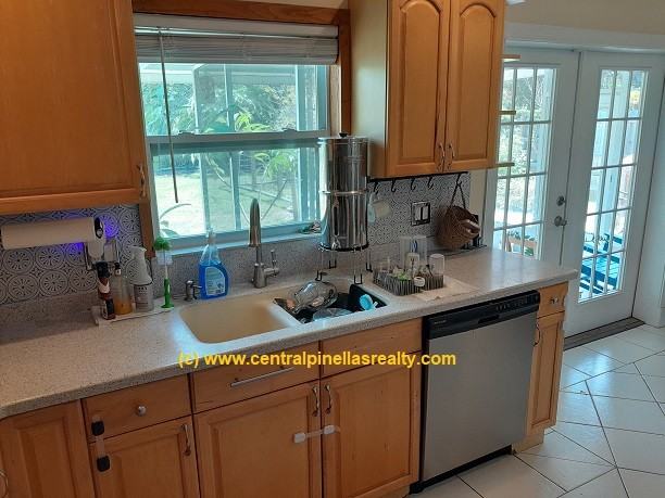 2643 Morningside Dr #NA - Photo 7 of 28