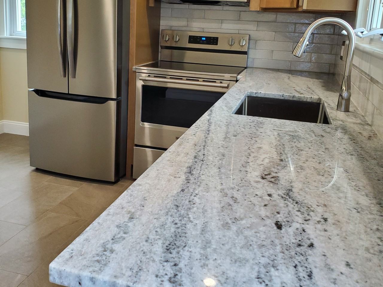 846 Pleasant St #NA - Photo 7 of 22
