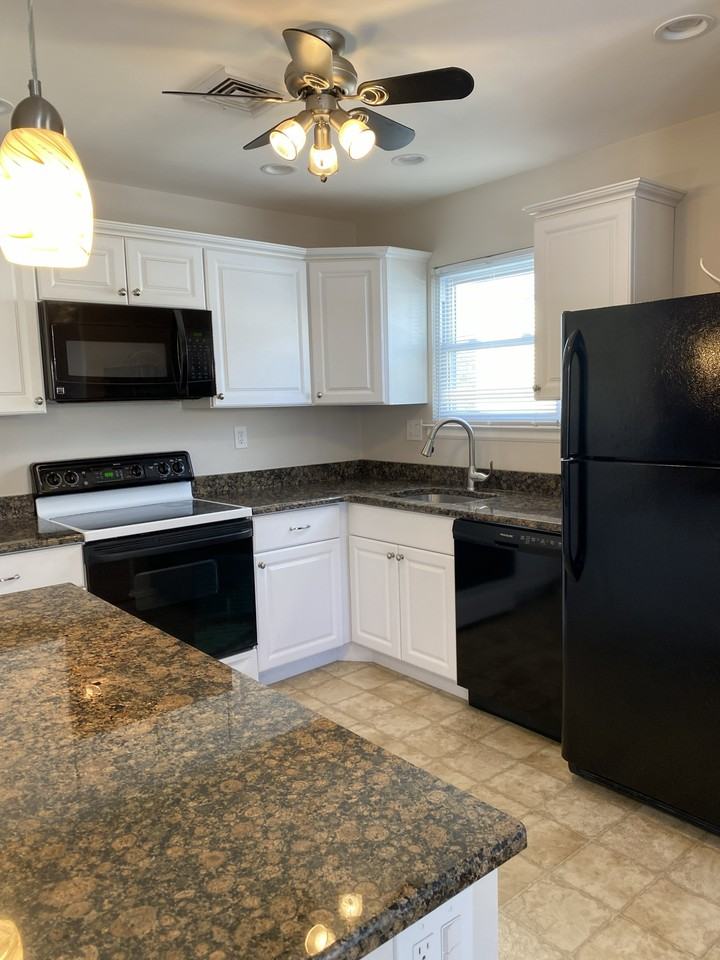 312 Birch Dr #2 - Photo 2 of 26