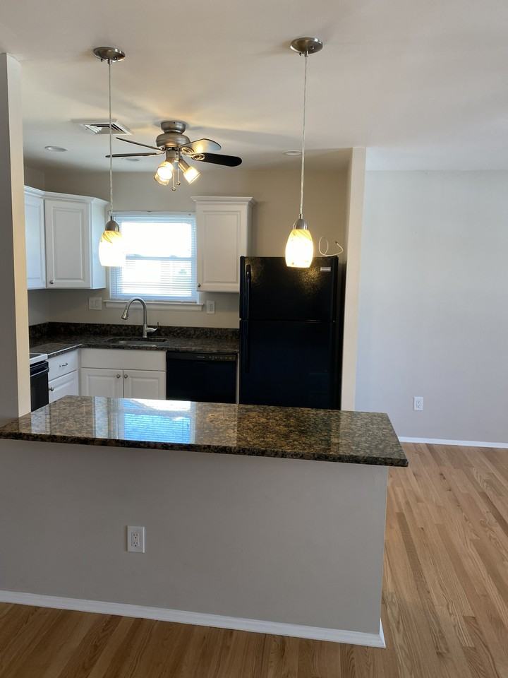 312 Birch Dr #2 - Photo 4 of 26