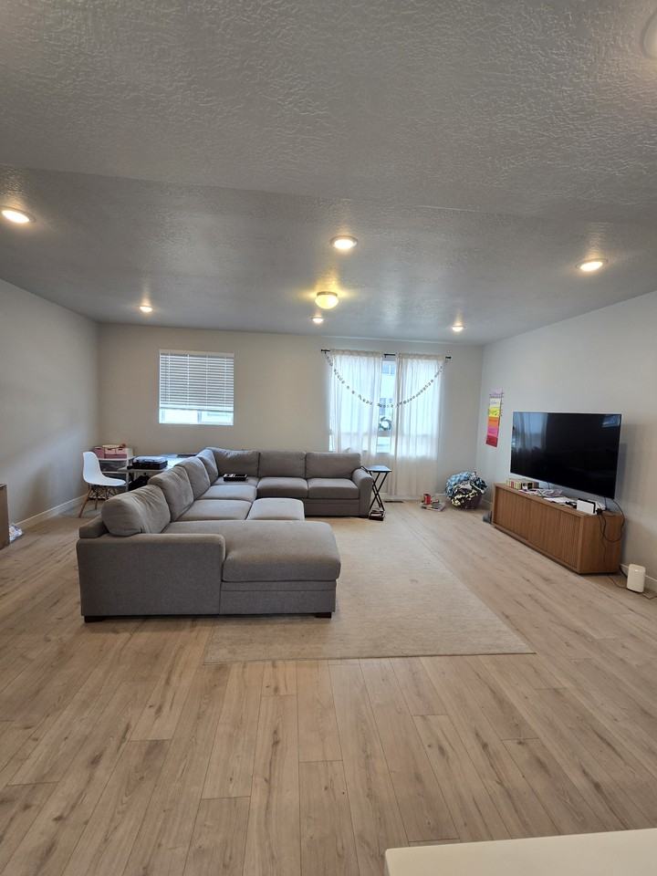 1788 W Sunspear Dr - Photo 3 of 7