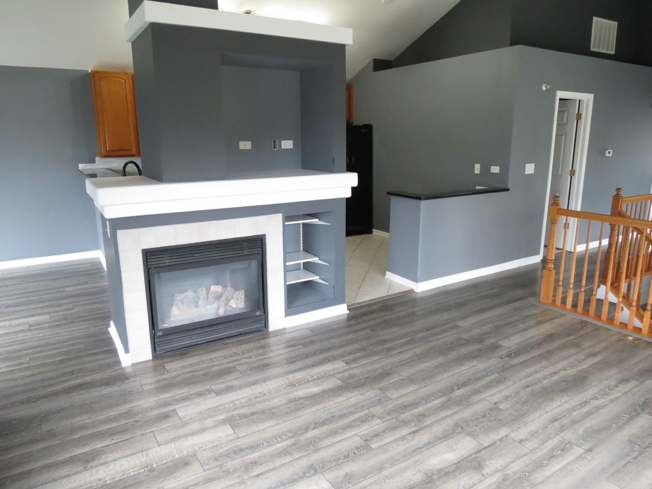465 Cary Woods Cir #NA - Photo 4 of 17