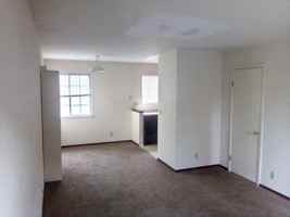 featured image of 105 Crolls Garden Ct