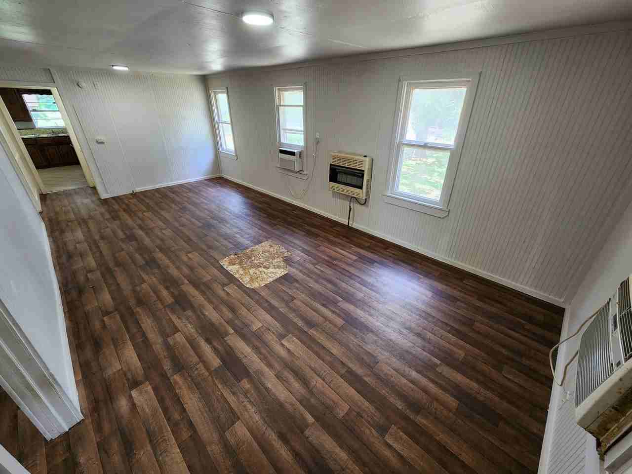 104 S Osage #1 - Photo 2 of 12