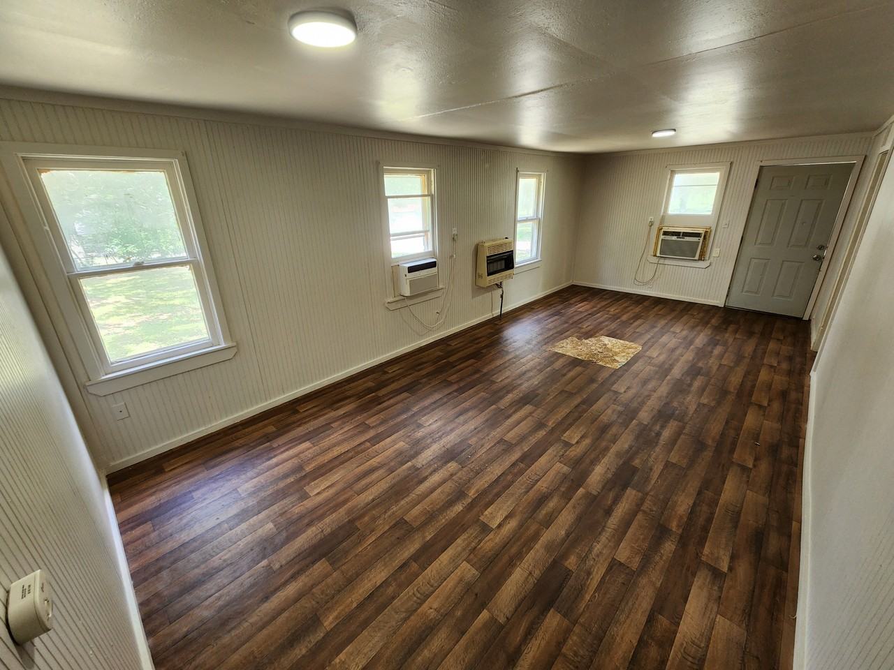 104 S Osage #1 - Photo 3 of 12