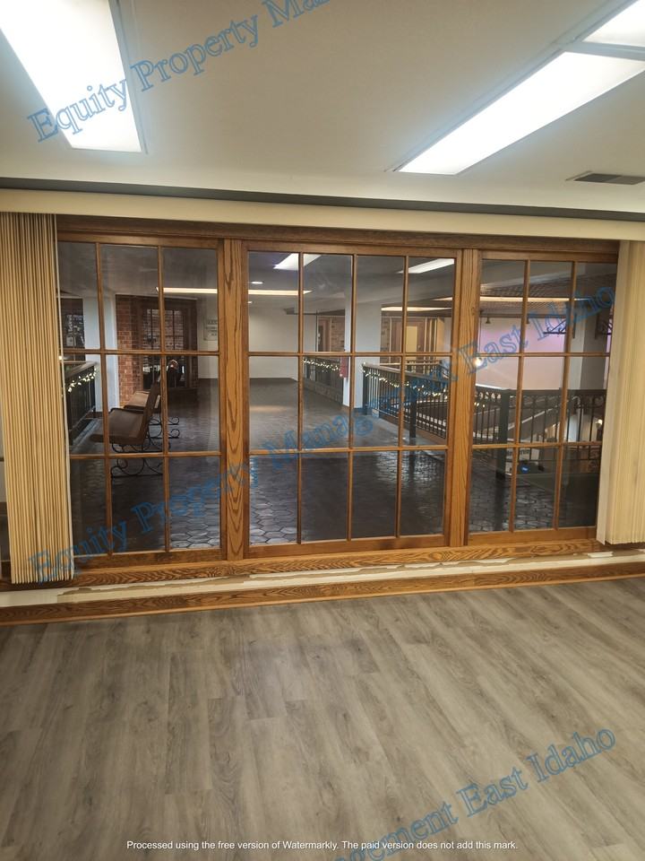 200 S Main St #H5 - Photo 3 of 27