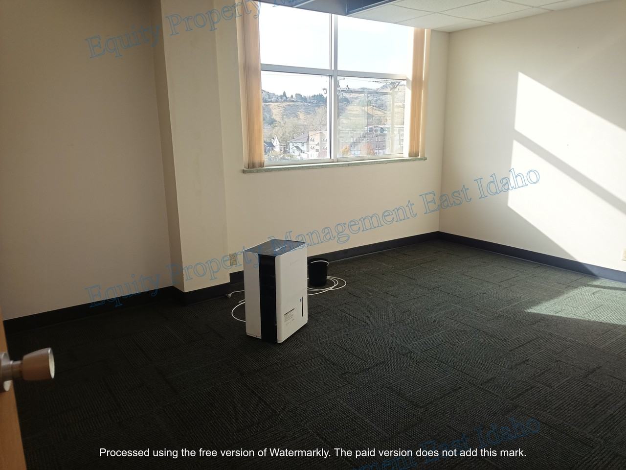 412 W Center St #305 - Photo 4 of 18
