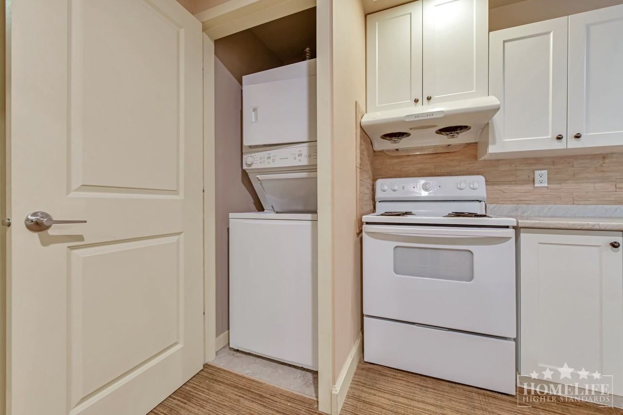 14066 24 Ave - Photo 6 of 15