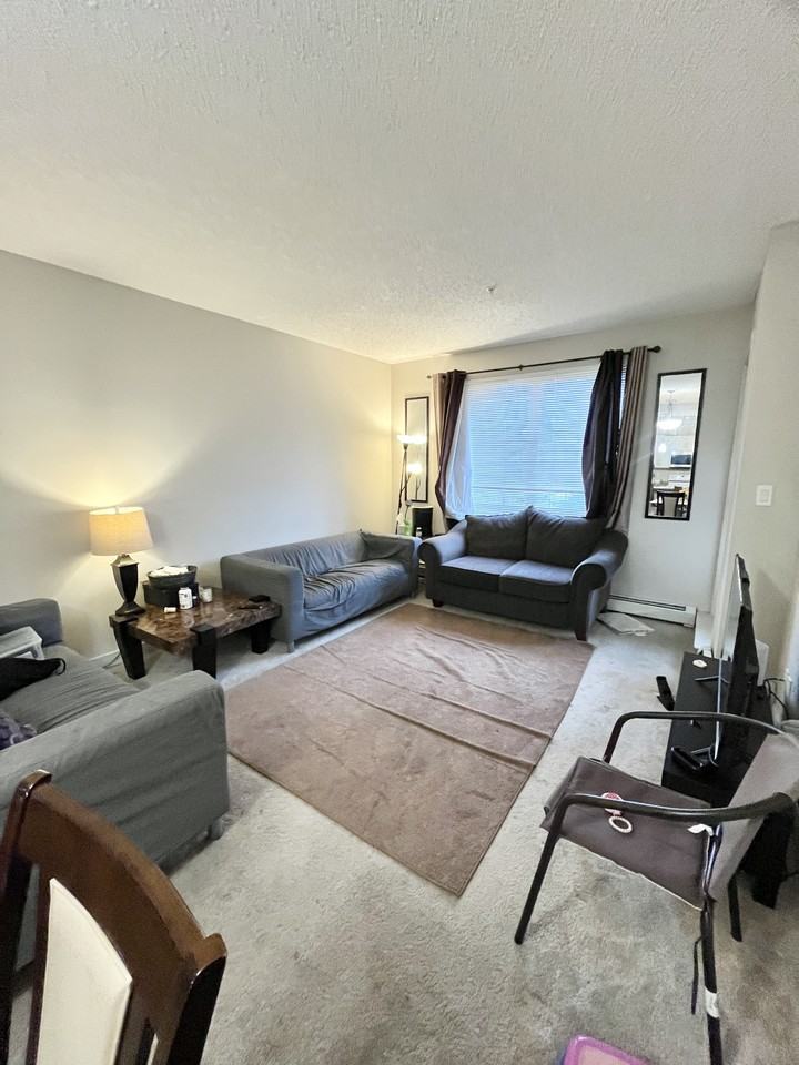 136C Sandpiper Road, 315 Fort McMurray - Photo 3 of 15