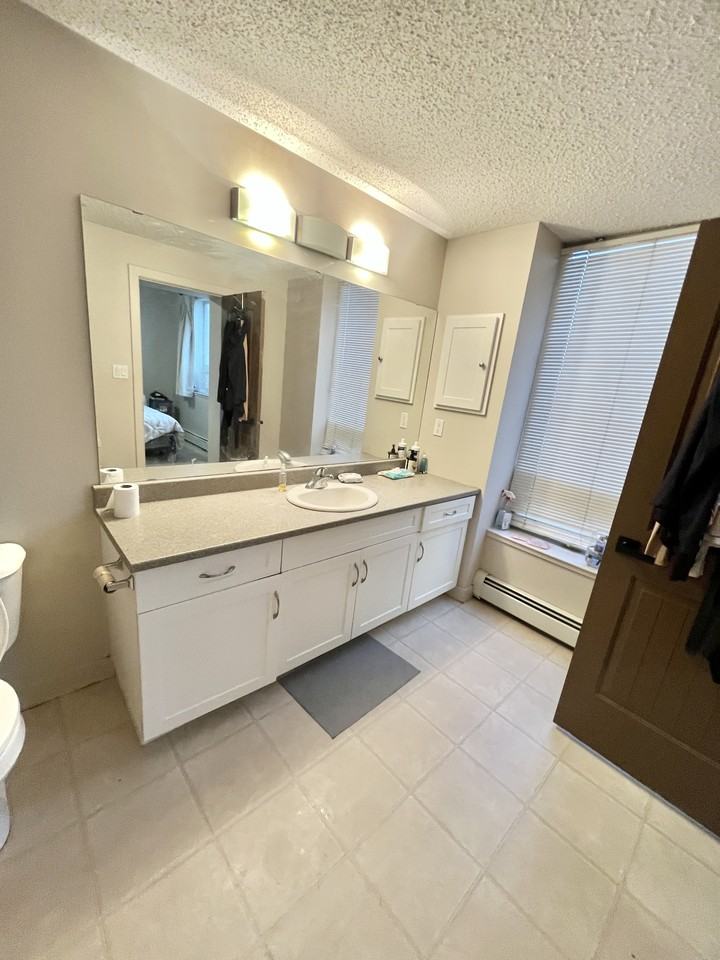 136C Sandpiper Road, 315 Fort McMurray - Photo 7 of 15