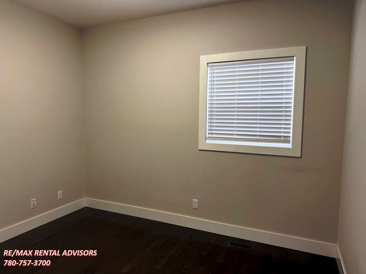 14 Evansfield Road Northwest - Photo 7 of 23