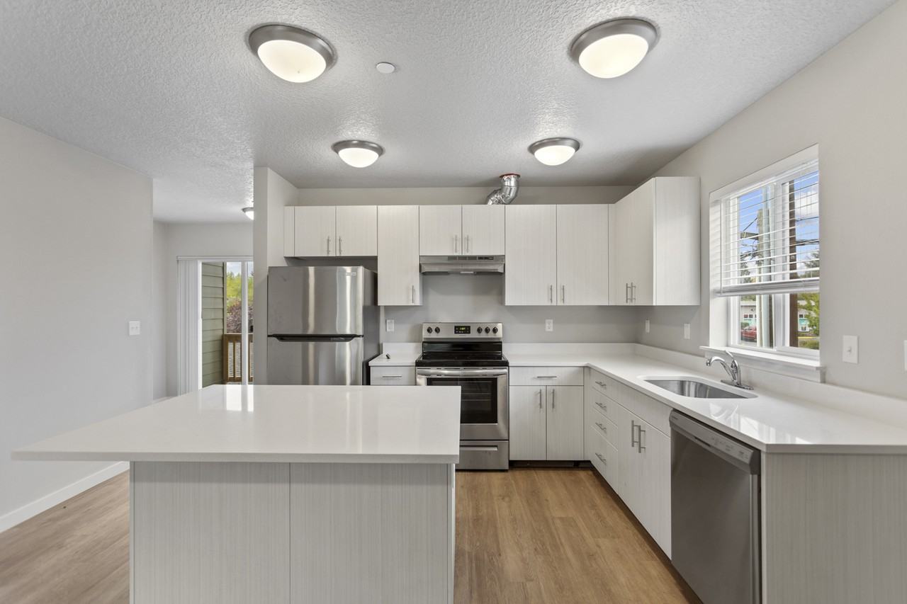 2840 19th Ave #07 - Photo 5 of 23
