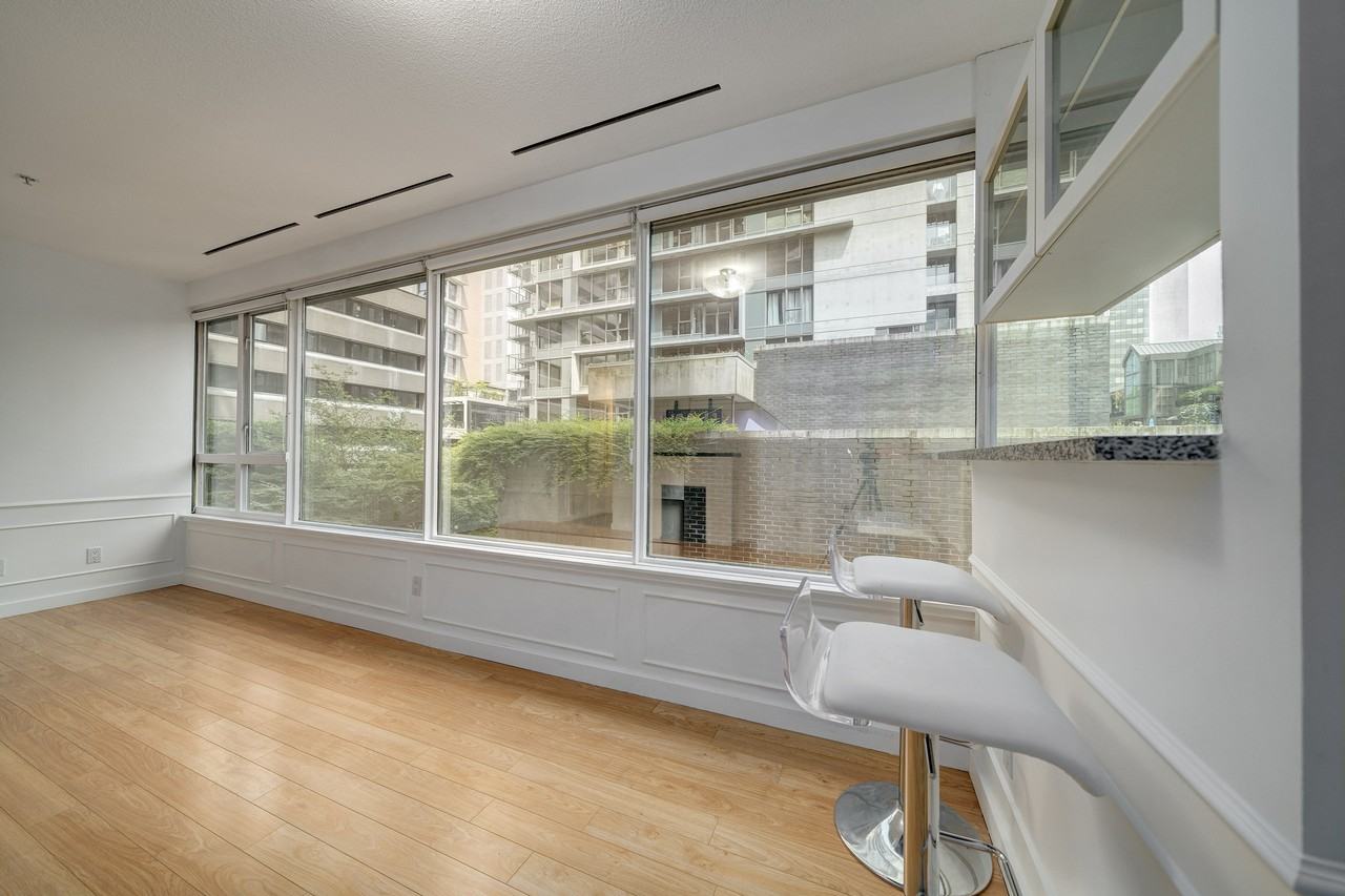 1177 Hornby Street #214 - Photo 3 of 21