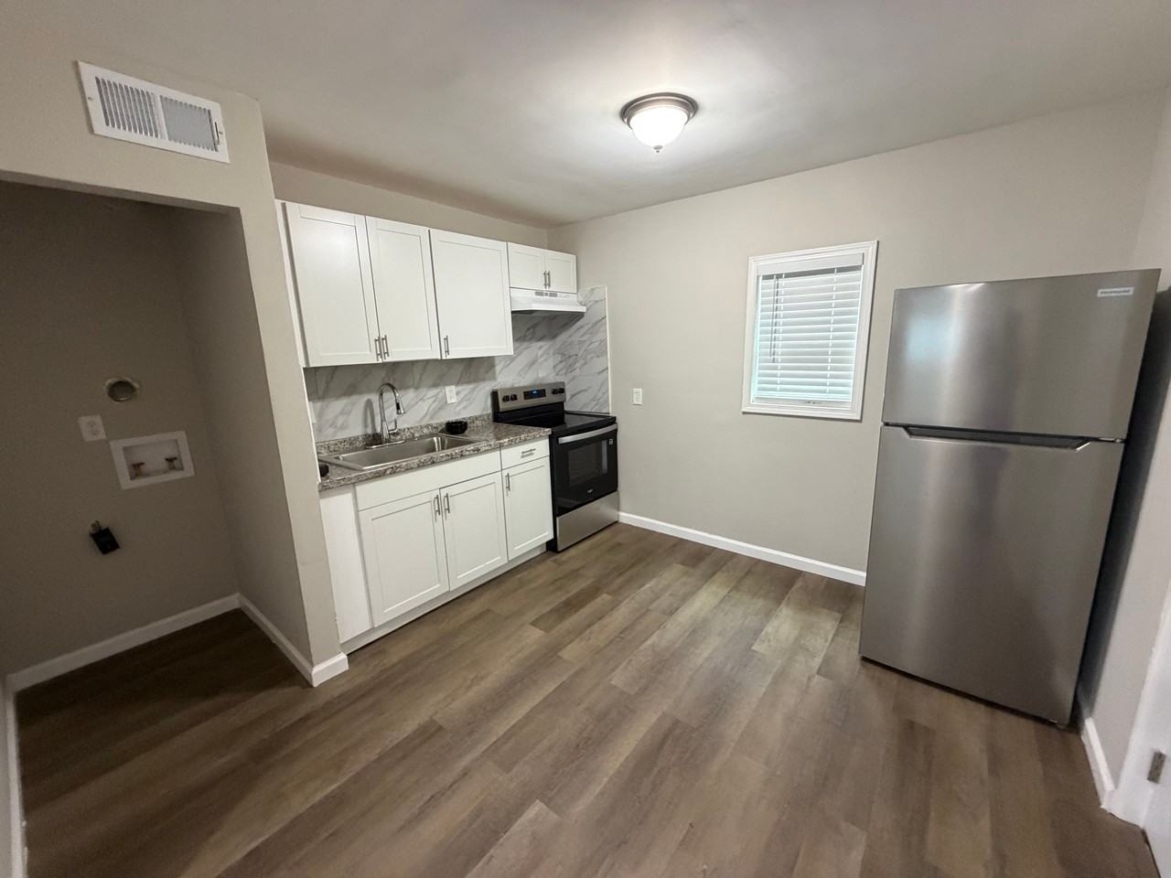 531 Gresham Park Dr - Photo 4 of 15