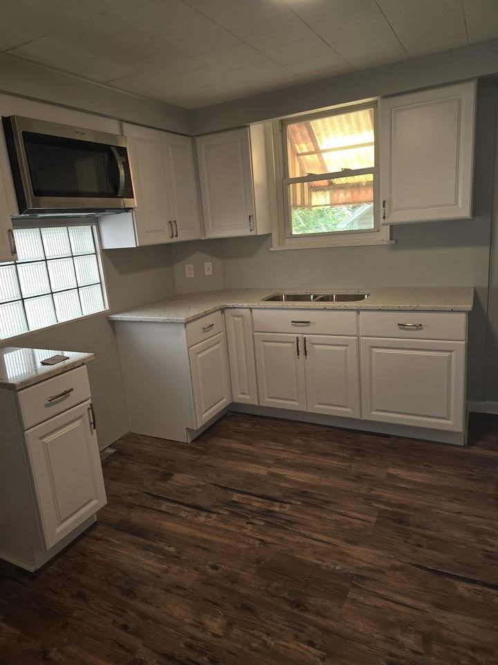 2249 Cleveland Ave #1 - Photo 5 of 19