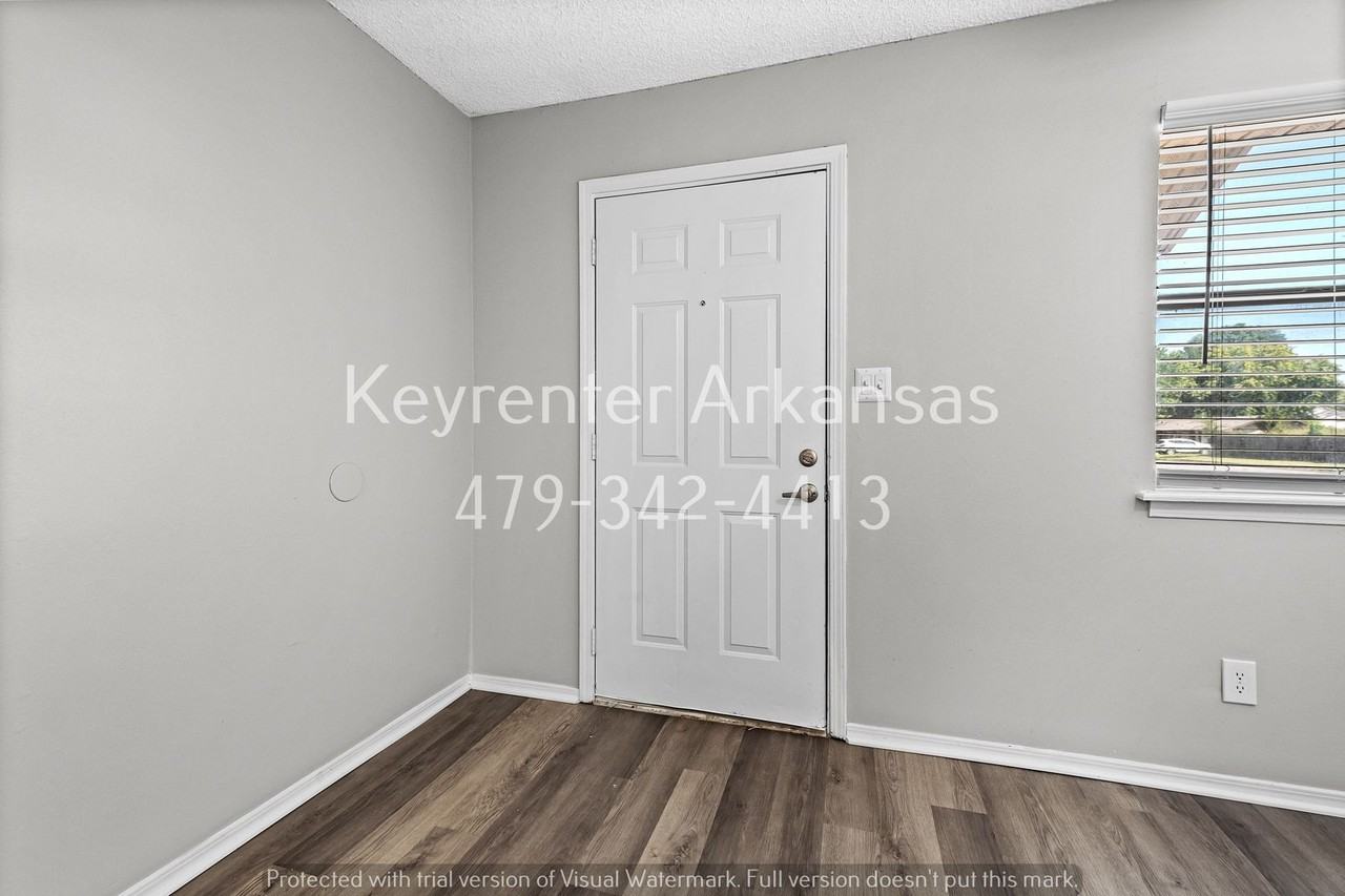 4453 W Acoma St - Photo 7 of 48