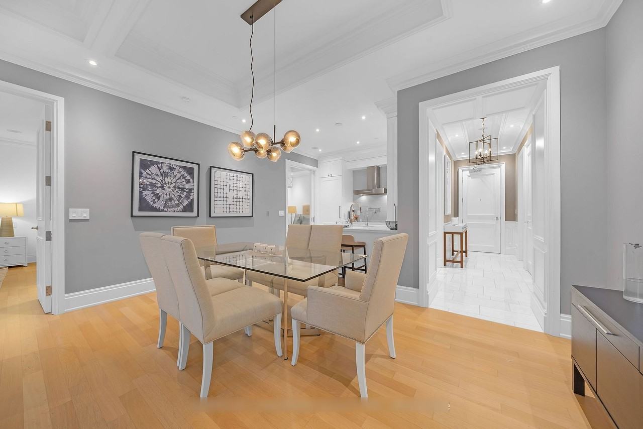 311 Residences At St Regis Toronto #4106 - Photo 5 of 24