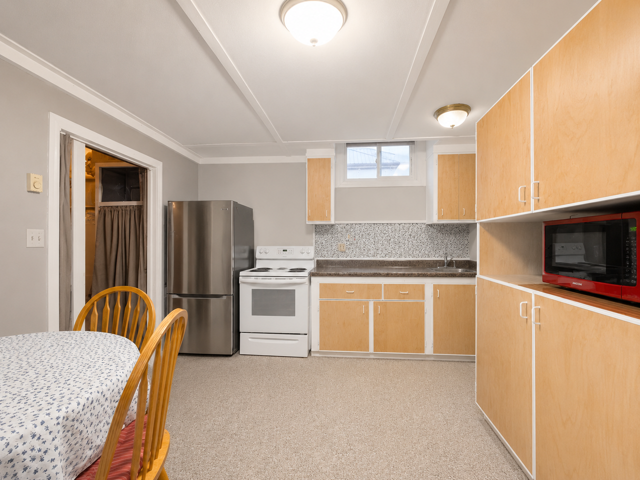 70 Mcrae Ave #A - Photo 3 of 10