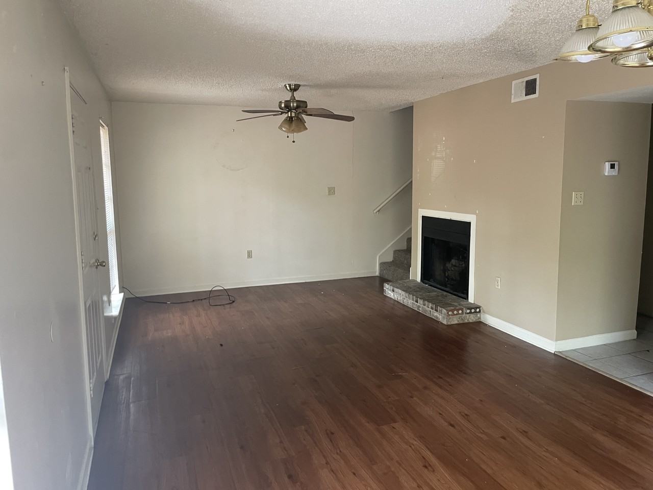 16534 George Oneal Rd #C - Photo 3 of 18