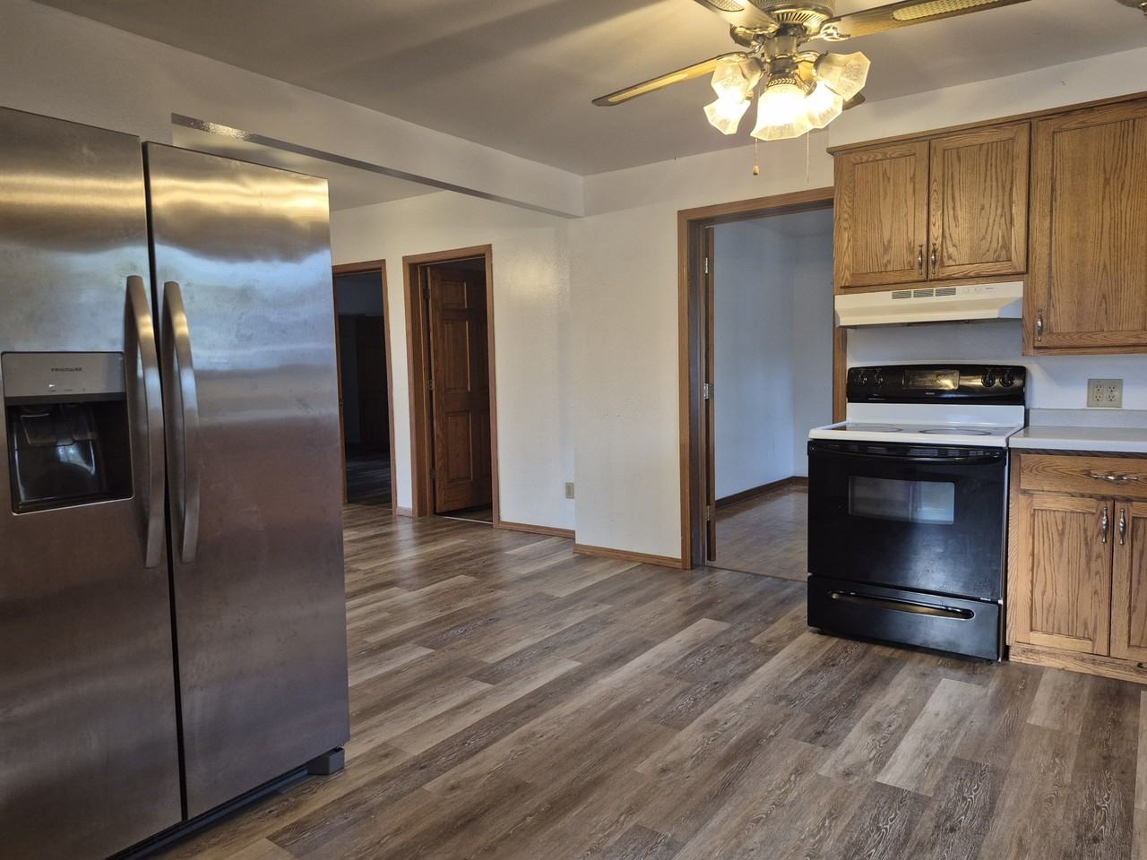 714 4th St #1 - Photo 3 of 11