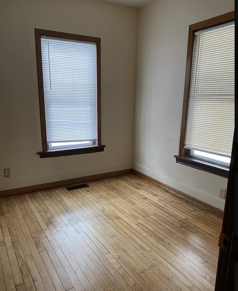 4638 Camden Ave N #1 - Photo 4 of 7