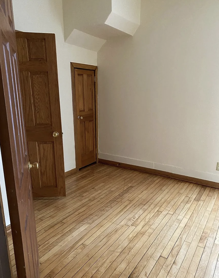 4638 Camden Ave N #1 - Photo 5 of 7