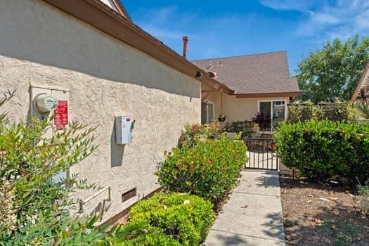 919 Sendero Ave #919 - Photo 4 of 36