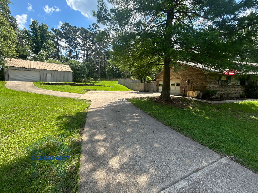 104 Pinewood Ct #1 - Photo 3 of 29