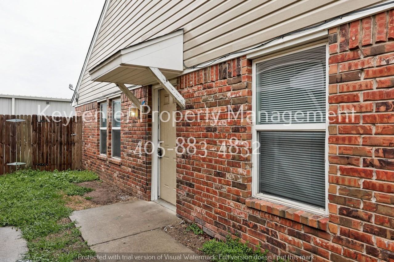 1310 1310 Commerce Dr - 1312 Commerce Dr - Photo 4 of 40