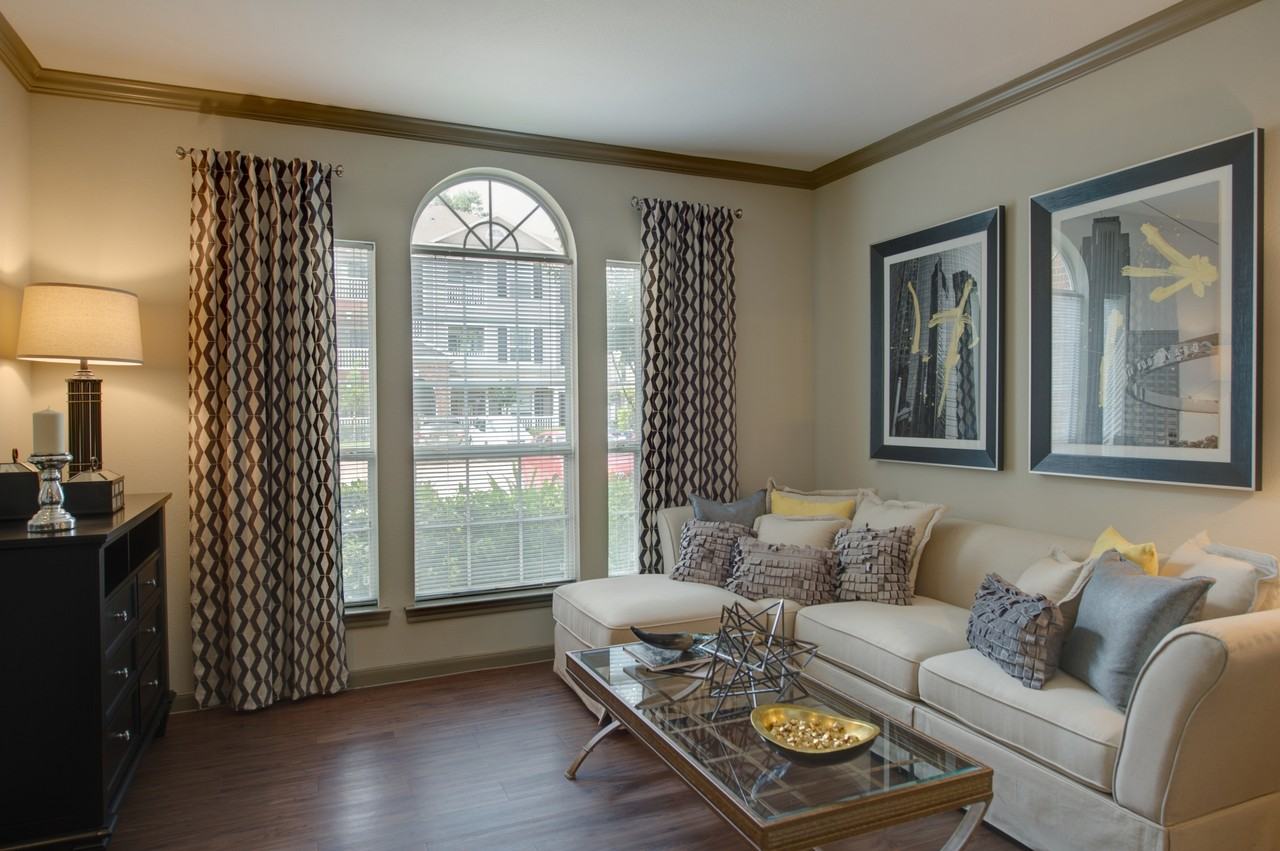 3720 College Park Drive - Photo 2 of 21