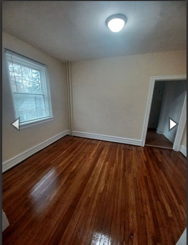 Kingsway Apartments - Photo 5 of 13