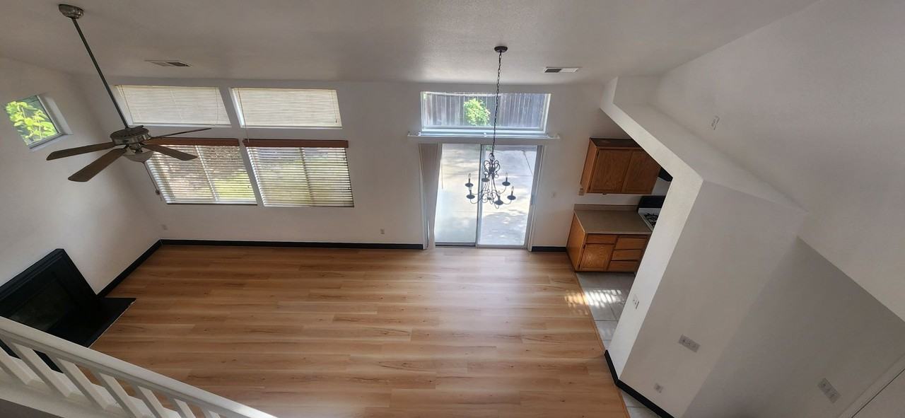 6390 Laguna Mirage Ln - Photo 5 of 15