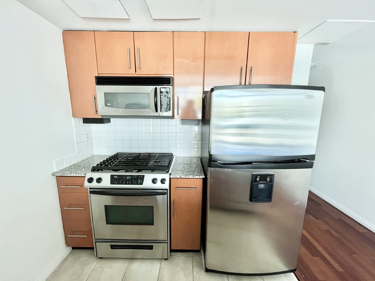 168e Esplanade Avenue #803 - Photo 4 of 9
