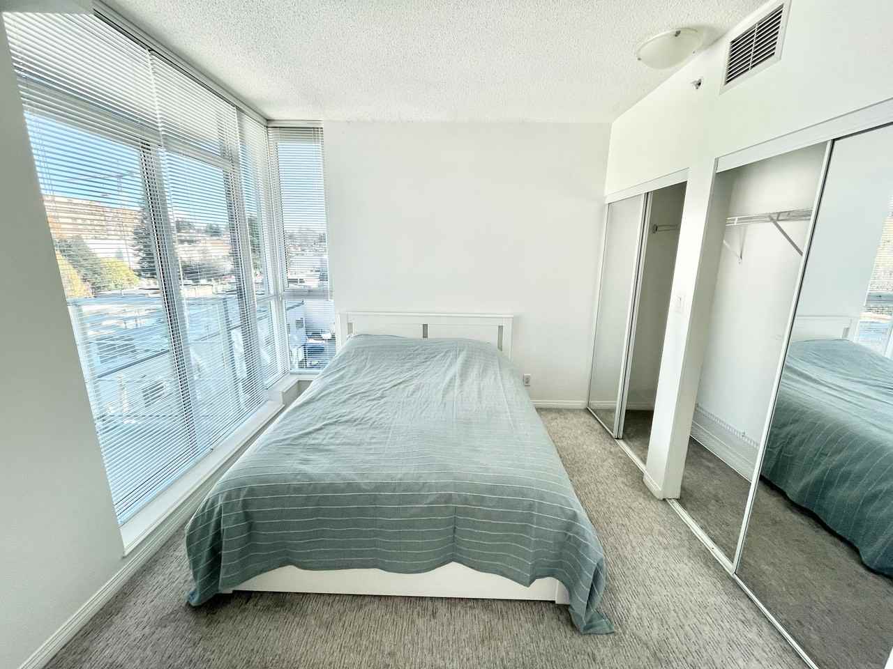 168e Esplanade Avenue #803 - Photo 5 of 9