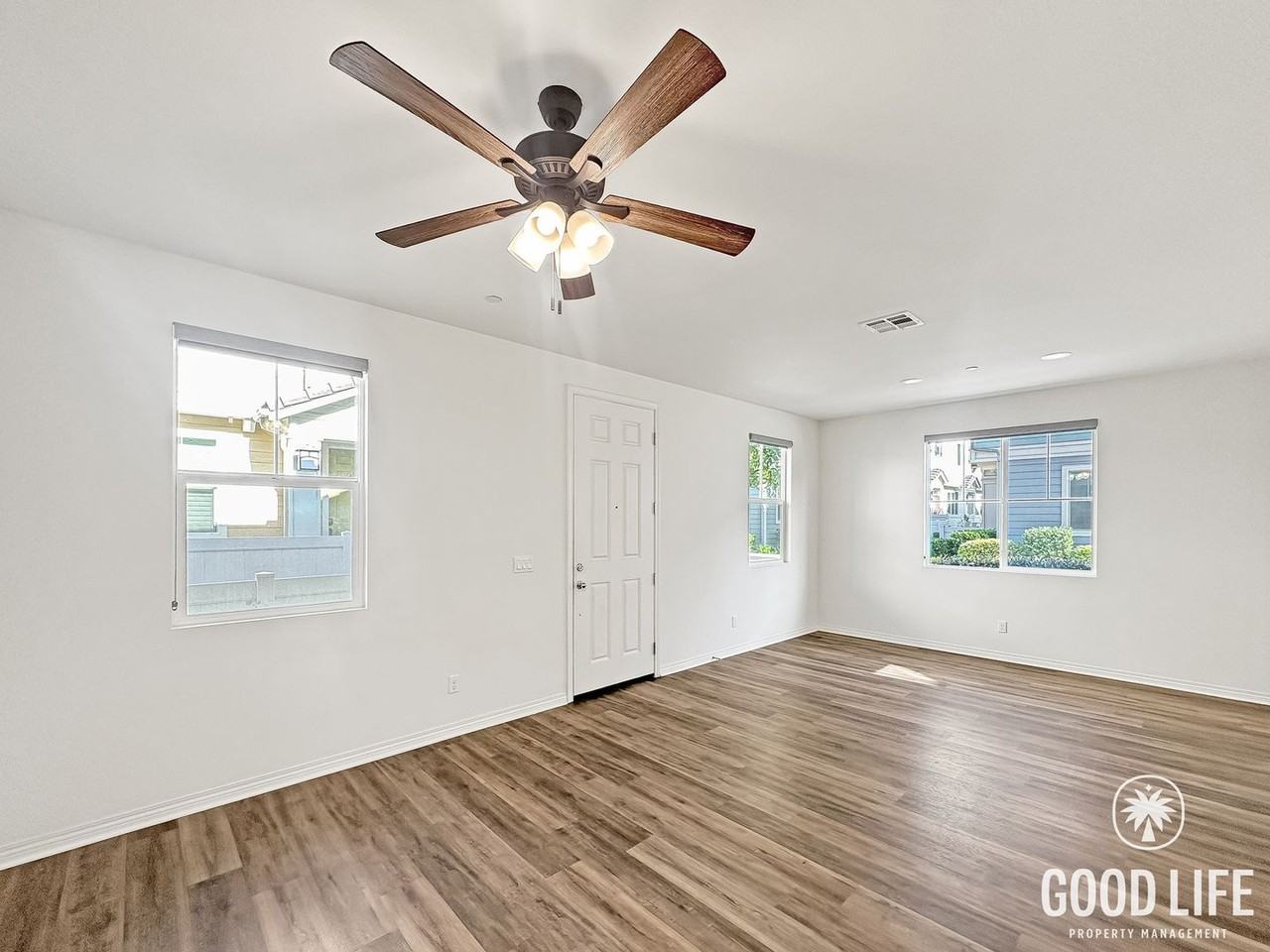 513 Turnstone Ln - Photo 2 of 30