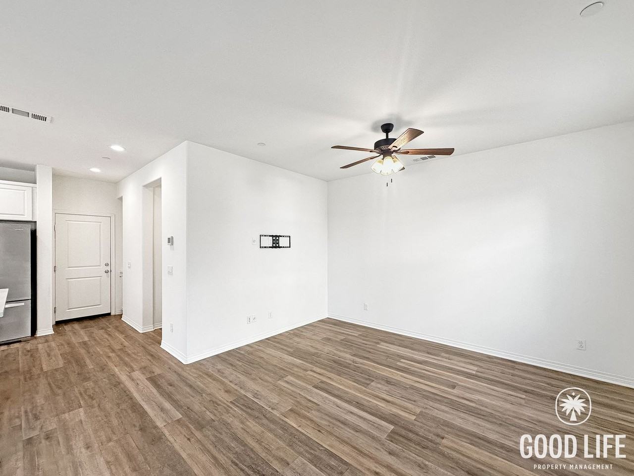 513 Turnstone Ln - Photo 4 of 30