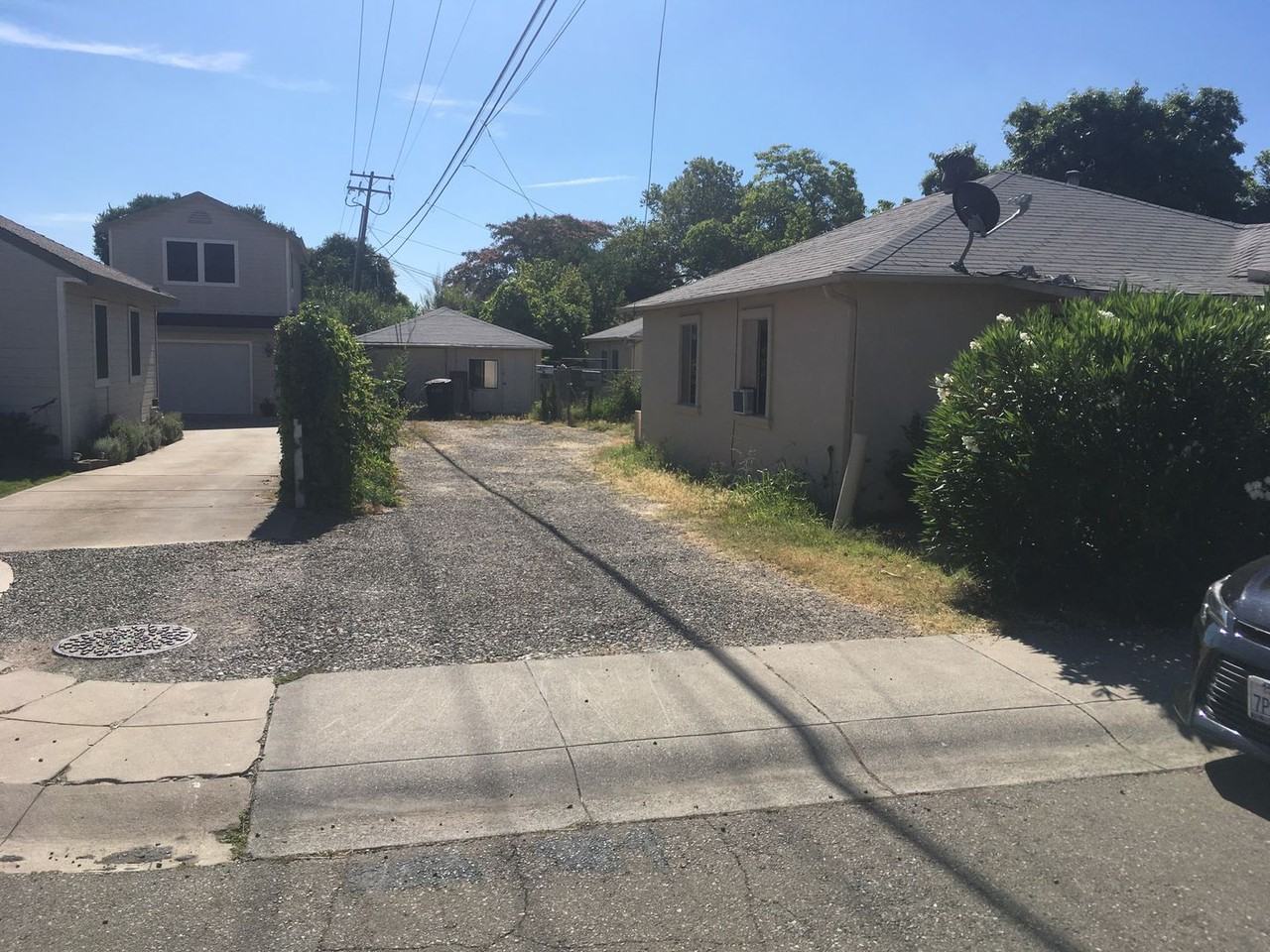 406 Niles Ave - Photo 2 of 22