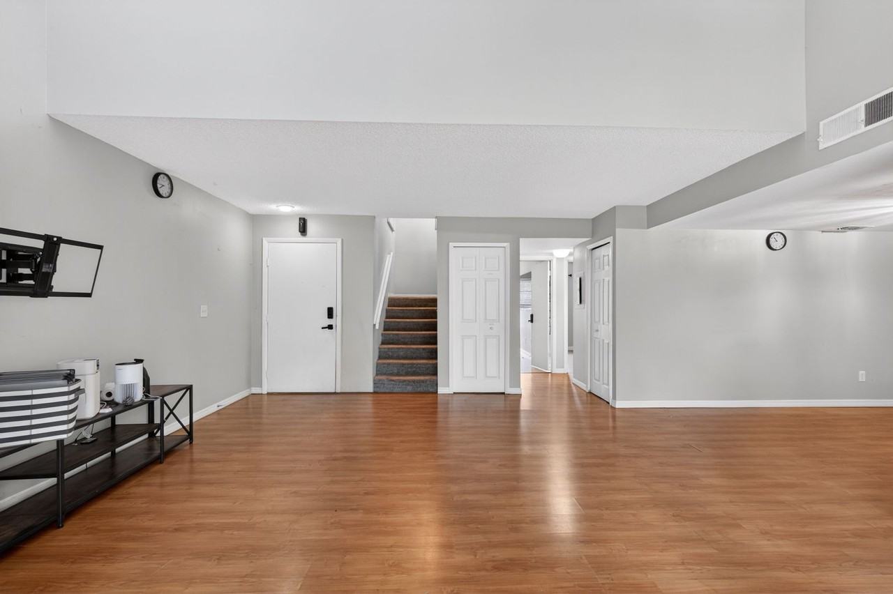 5138 Puritan Cir - Photo 7 of 50