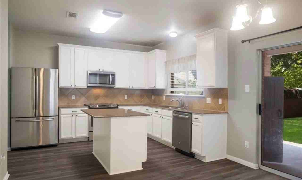 308 Ponderosa Dr - Photo 4 of 31