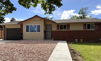 featured image of 321 S Salem St #1