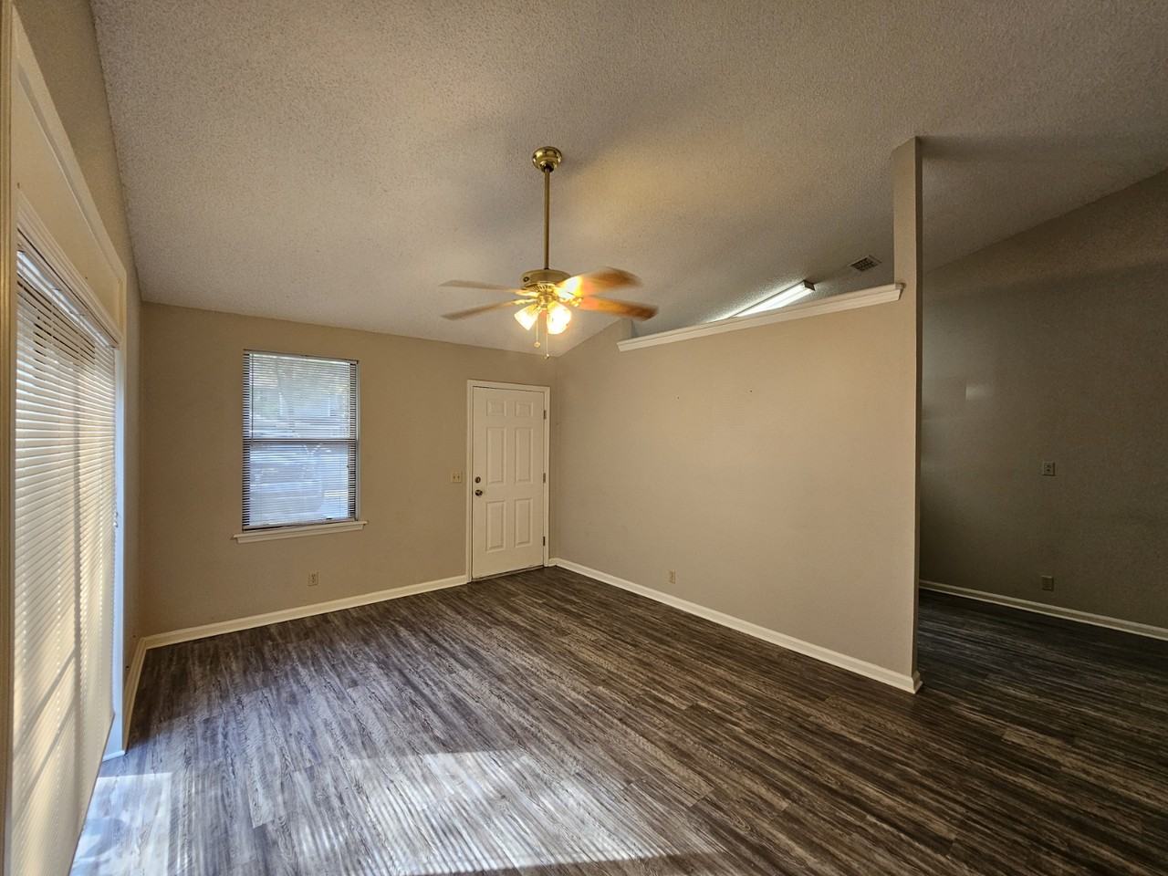 108 E Lakemont Dr #1 - Photo 7 of 33